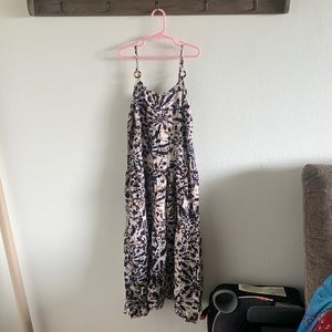 Women dress